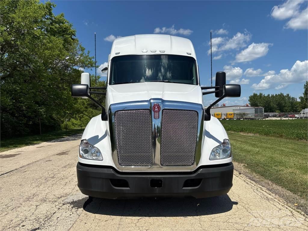 Kenworth T680 트랙터 유닛