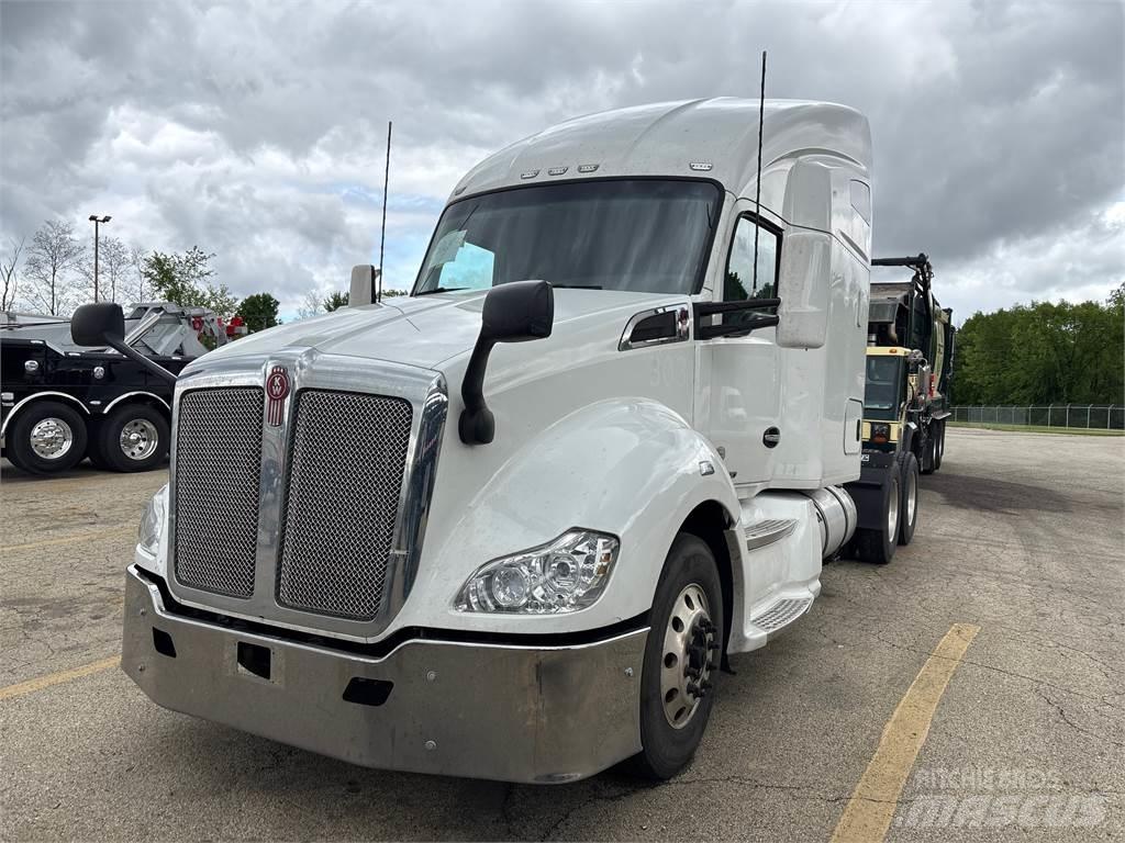 Kenworth T680 트랙터 유닛