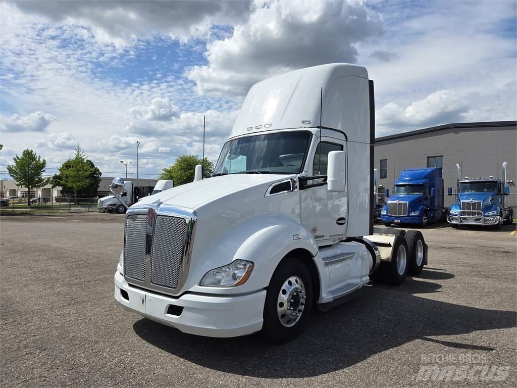 Kenworth T680 트랙터 유닛