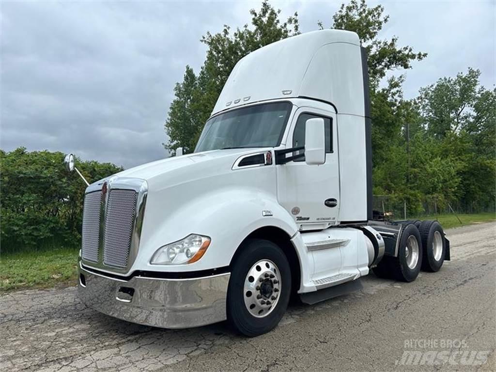 Kenworth T680 트랙터 유닛