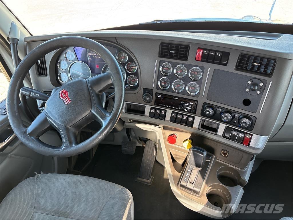 Kenworth T680 트랙터 유닛