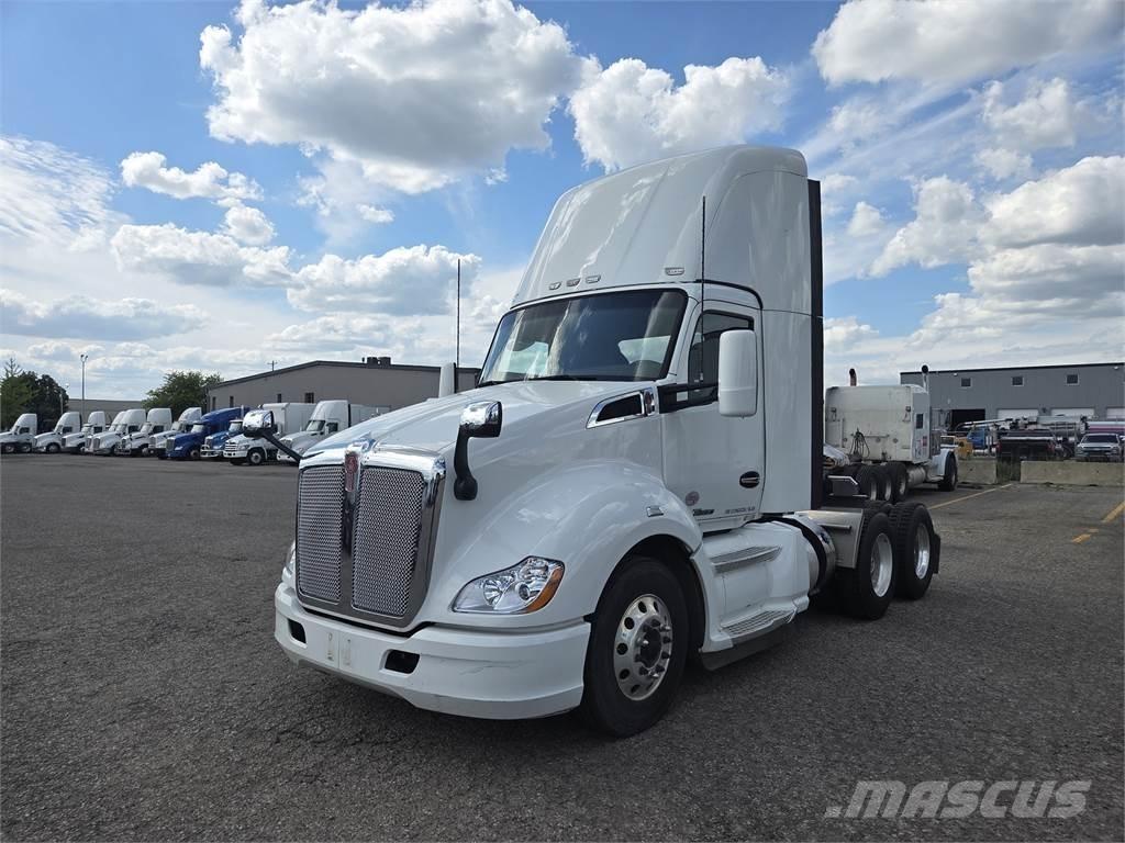 Kenworth T680 트랙터 유닛