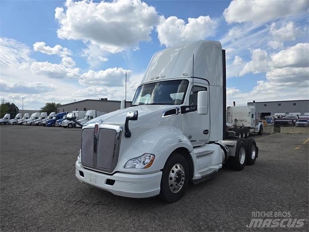 Kenworth T680 트랙터 유닛
