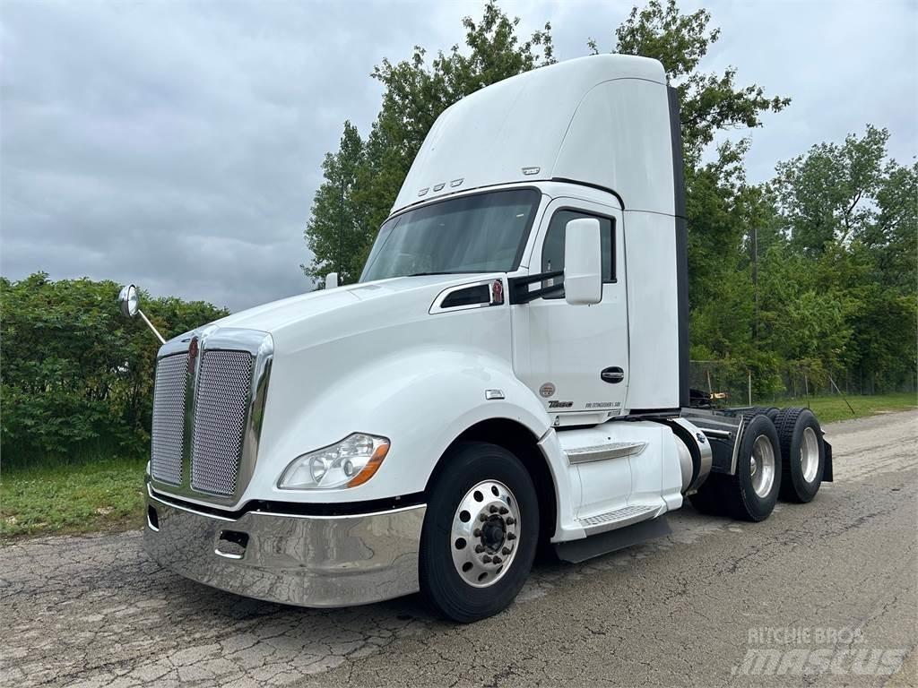 Kenworth T680 트랙터 유닛