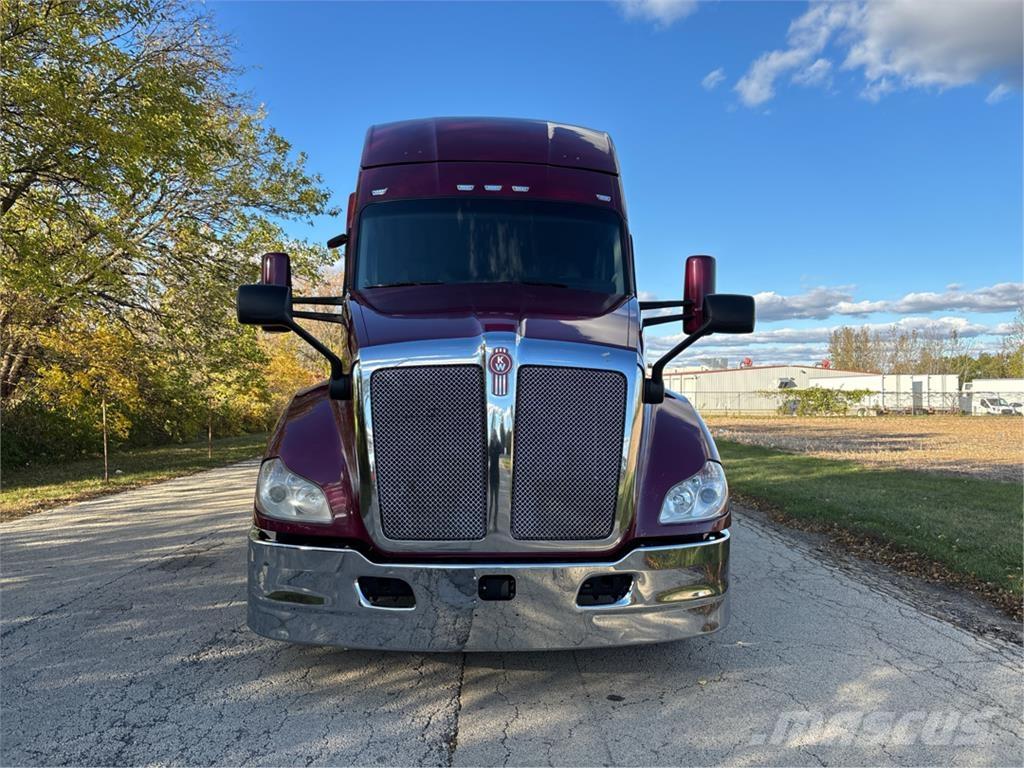 Kenworth T680 기타 트럭