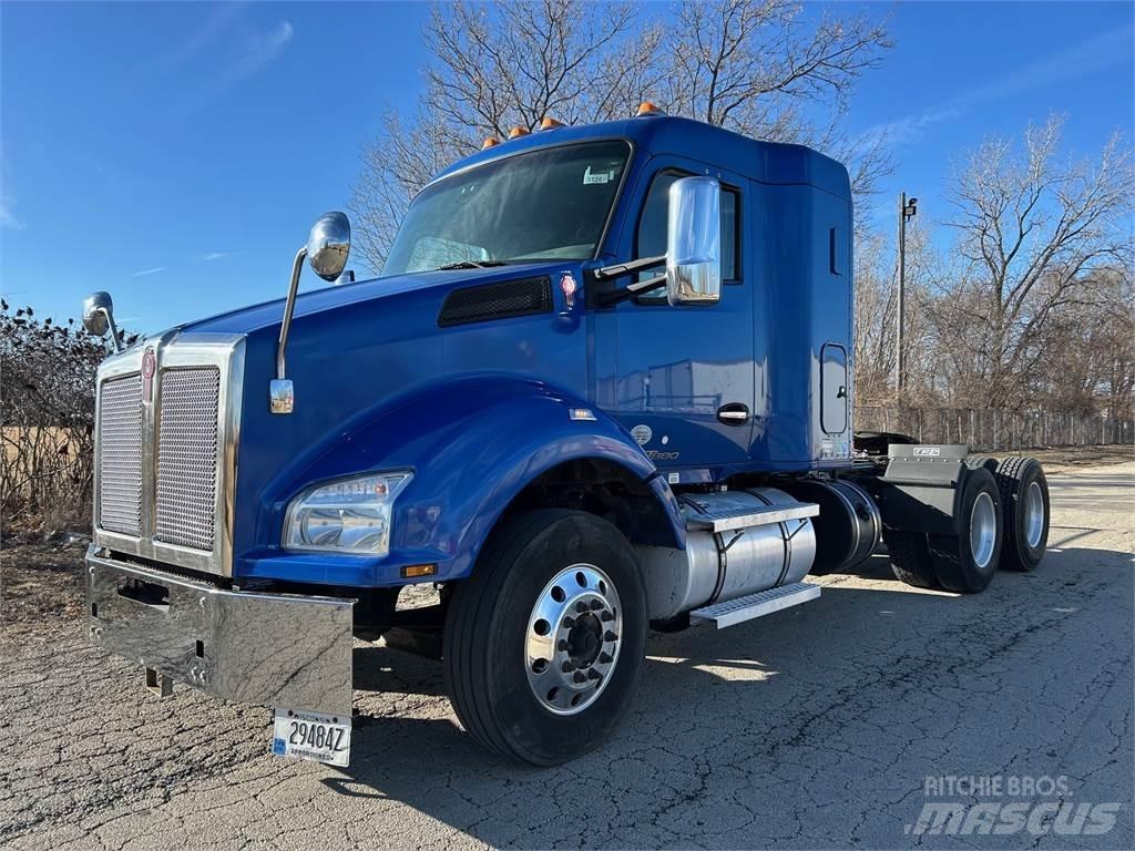 Kenworth T880 트랙터 유닛