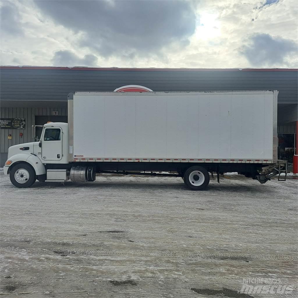Peterbilt 337 탑차 트럭