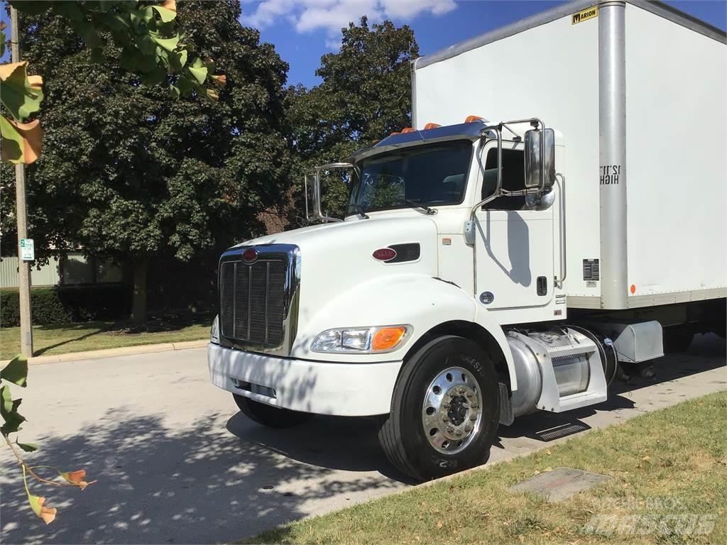 Peterbilt 337 탑차 트럭