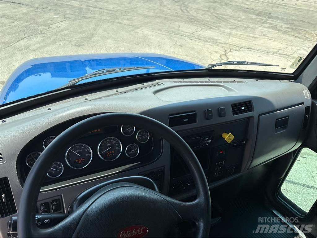 Peterbilt 337 기타 트럭