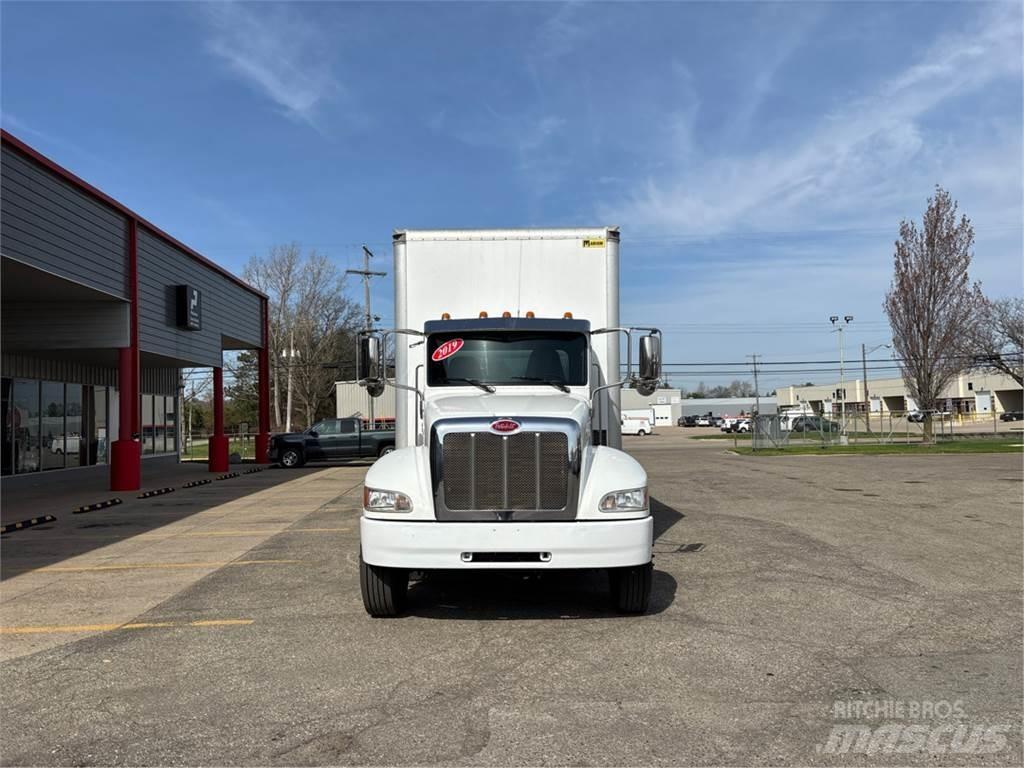 Peterbilt 337 탑차 트럭