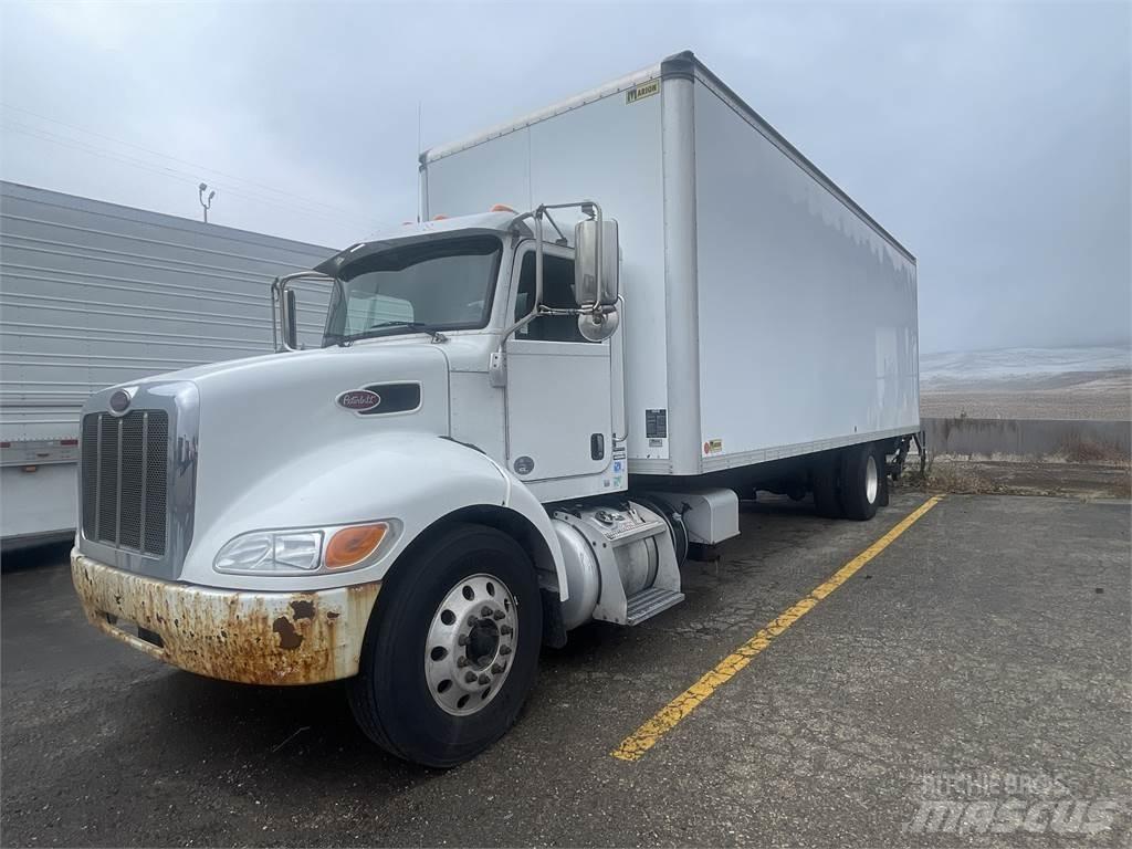 Peterbilt 337 탑차 트럭