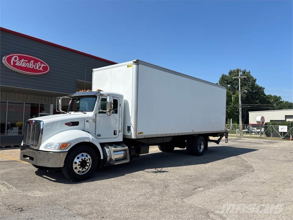 Peterbilt 337 탑차 트럭