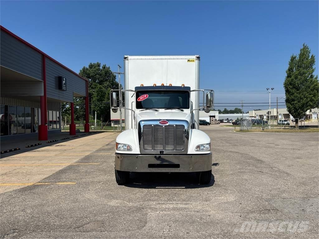 Peterbilt 337 탑차 트럭