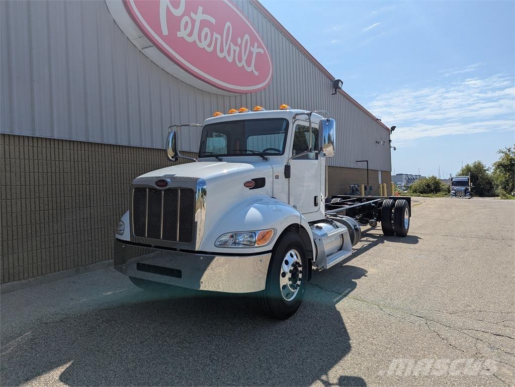 Peterbilt 337 기타 트럭