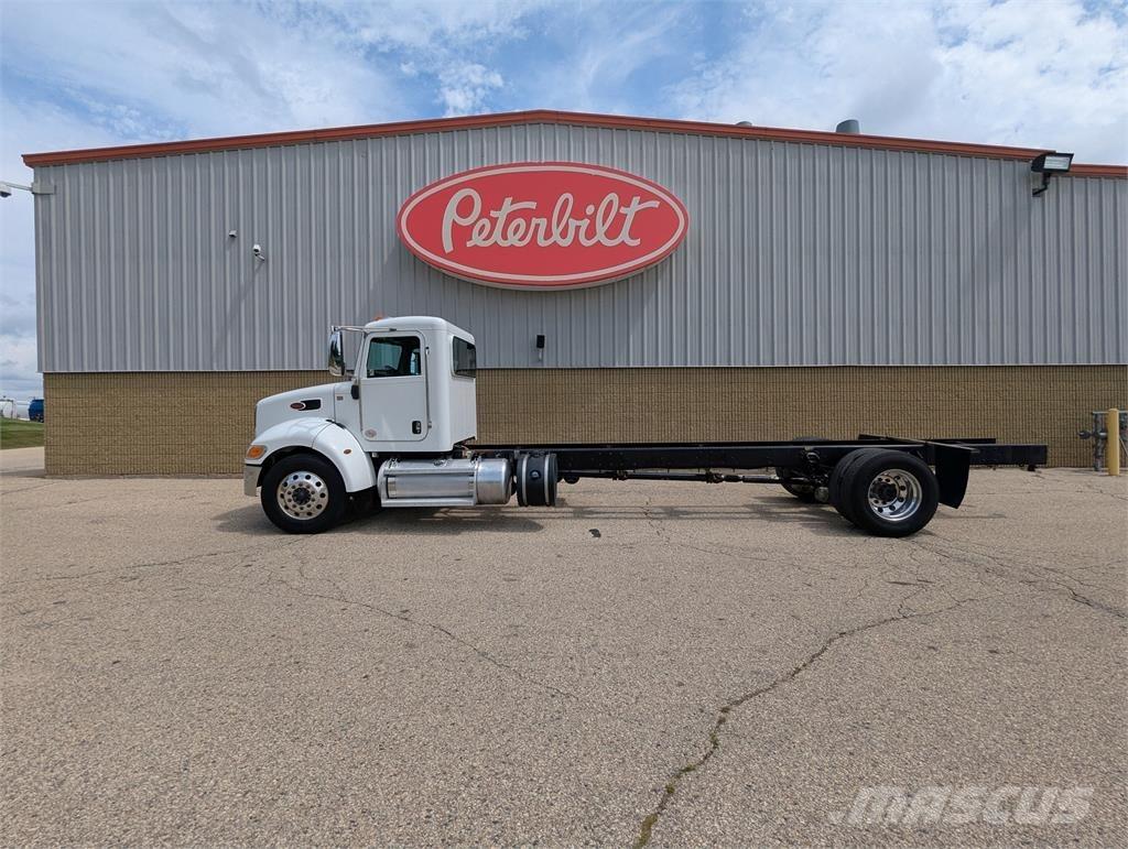 Peterbilt 337 기타 트럭
