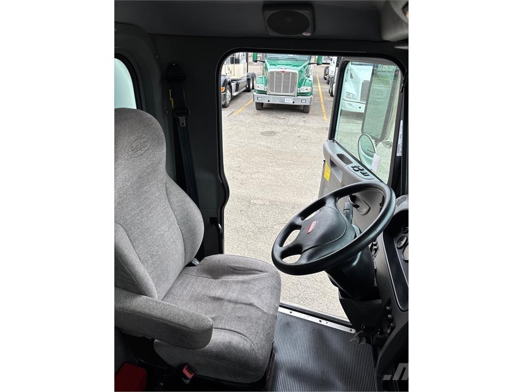 Peterbilt 337 기타 트럭