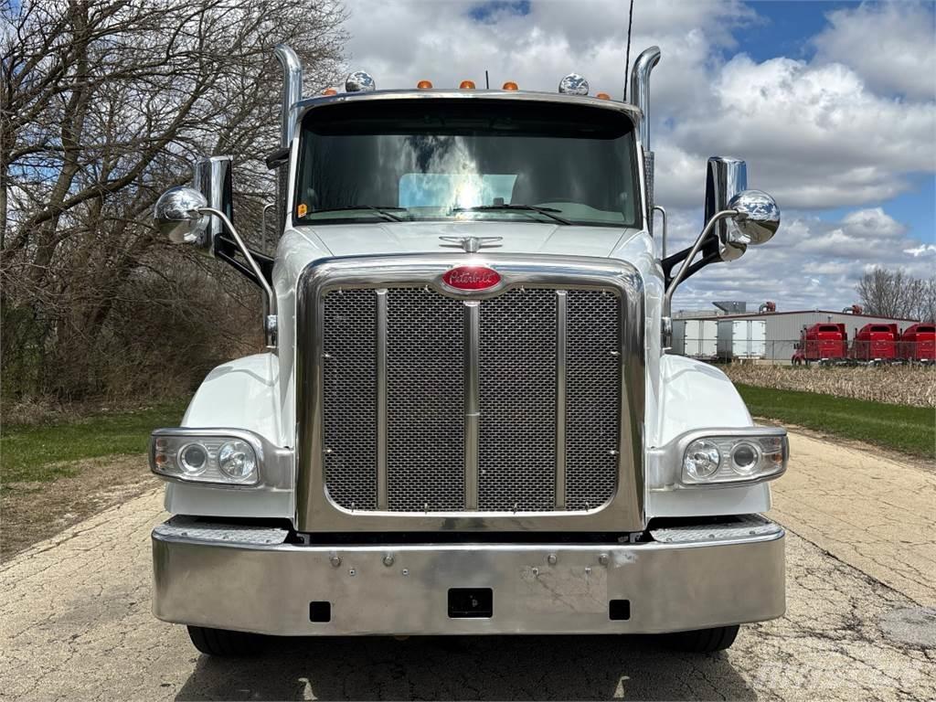 Peterbilt 567 트랙터 유닛