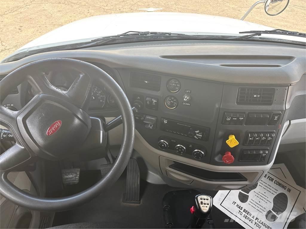 Peterbilt 567 트랙터 유닛
