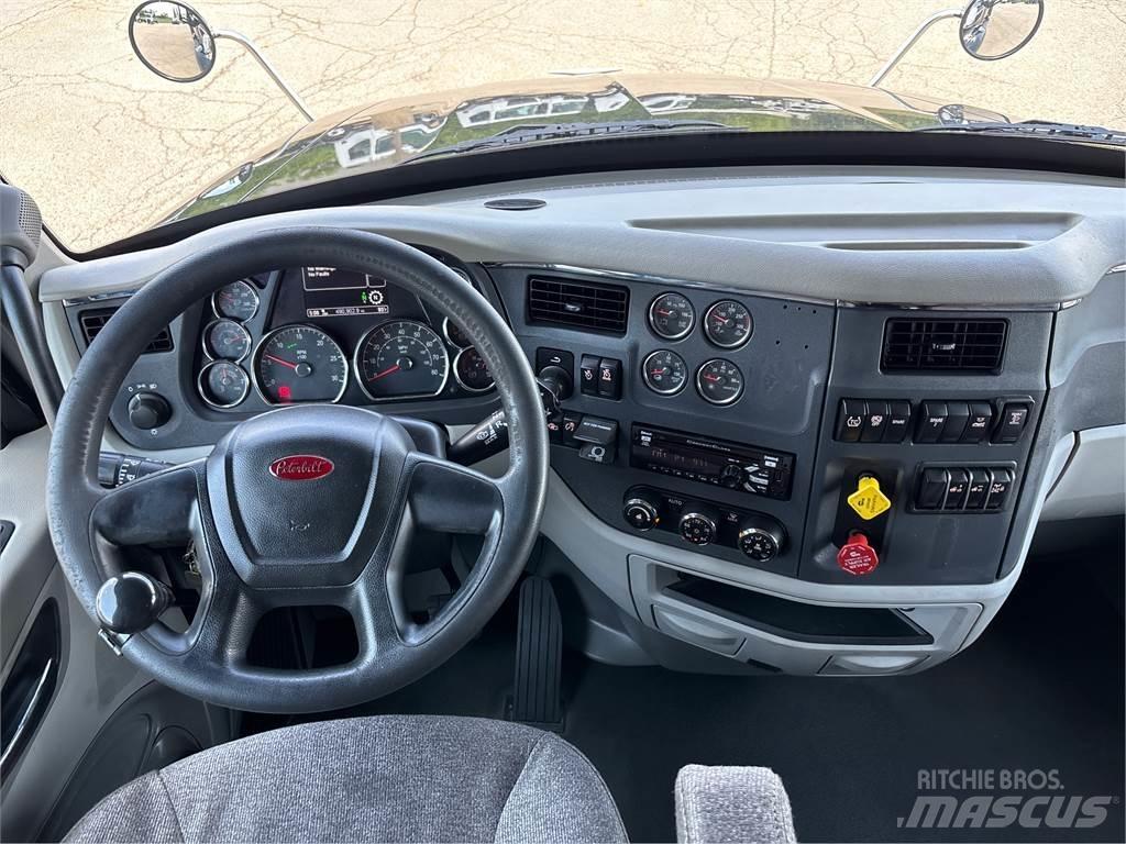 Peterbilt 579 기타 트럭