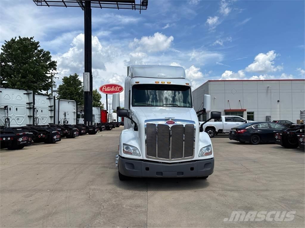Peterbilt 579 기타 트럭