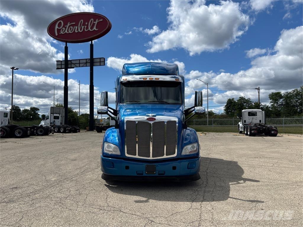 Peterbilt 579 기타 트럭