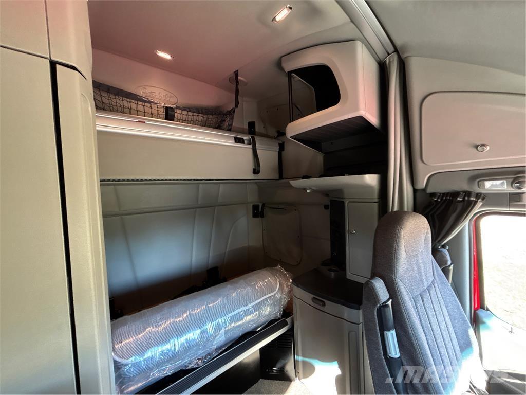 Peterbilt 579 기타 트럭