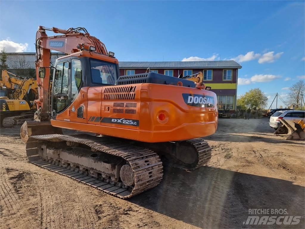 Doosan DX 225LC-3 대형 굴삭기 29톤 이상