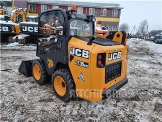 JCB 135HD  스키드로더
