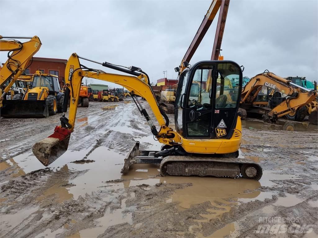 JCB 8030 ZTS 소형 굴삭기 7톤 미만