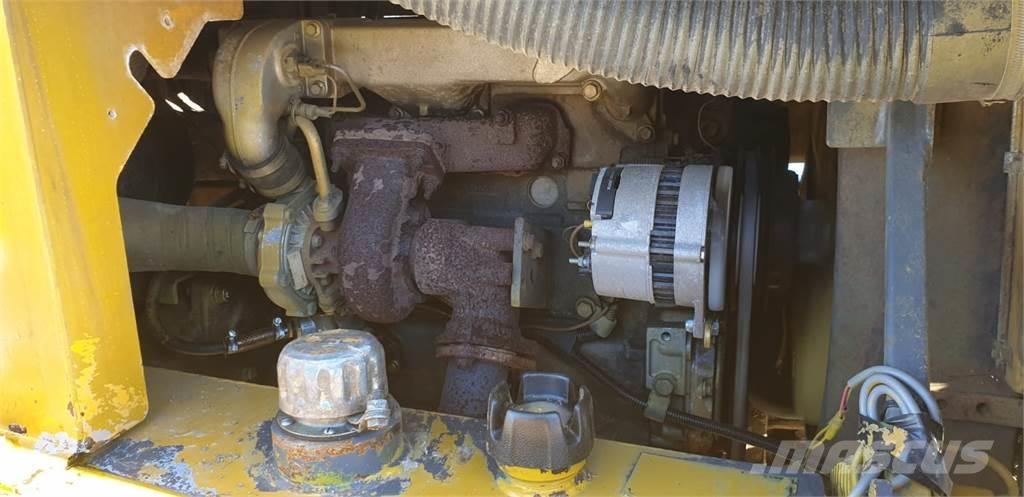 Kita 9000 PTR 4x4 건설현장 덤프트럭