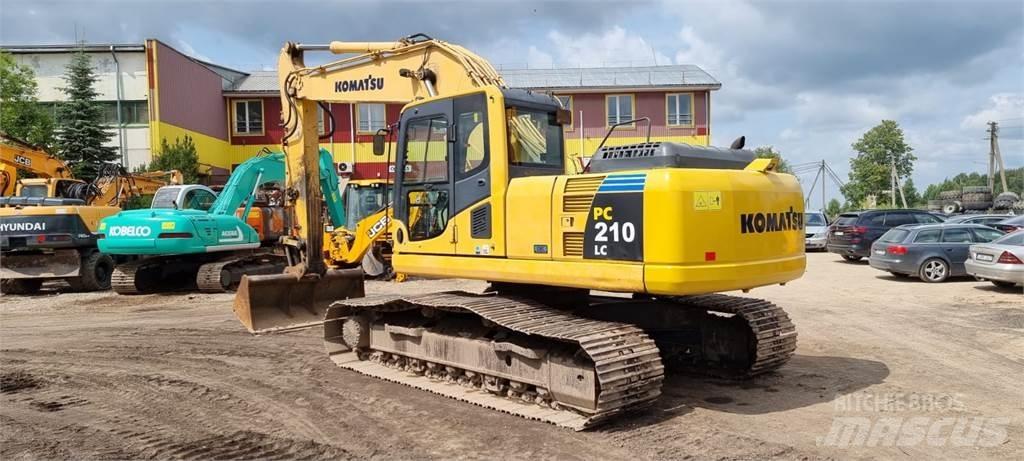 Komatsu PC210LC 대형 굴삭기 29톤 이상