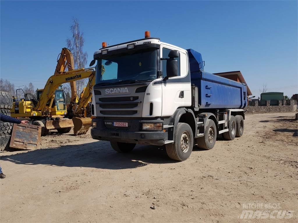 Scania G480 8x4 스킵 로더 트럭