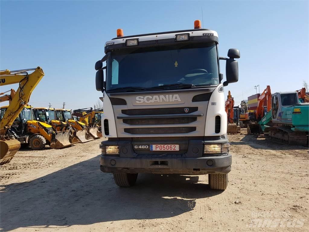 Scania G480 8x4 스킵 로더 트럭