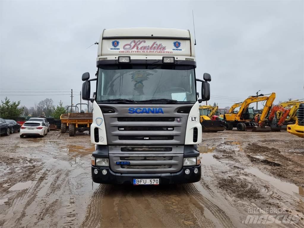 Scania R420 트랙터 유닛
