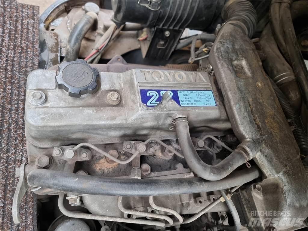Toyota FD25 디젤 지게차