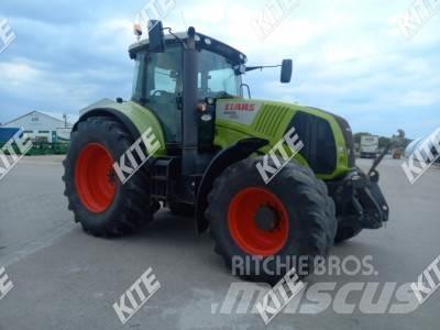 CLAAS Axion 820 트랙터