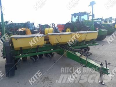John Deere 1750 콤비네이션 드릴