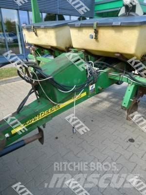 John Deere 1750 콤비네이션 드릴