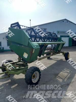 John Deere 2256 2WD 콤바인 수확기