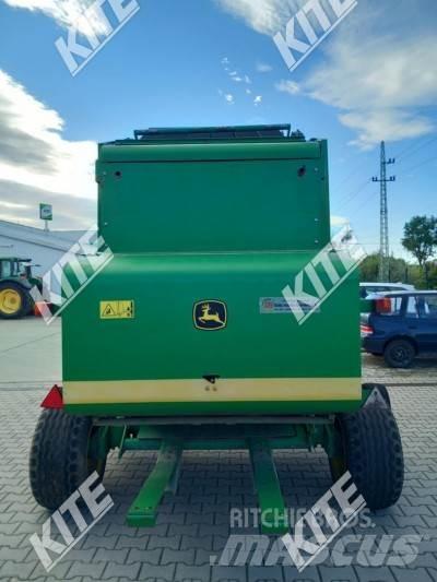 John Deere 592 원형 곤포기