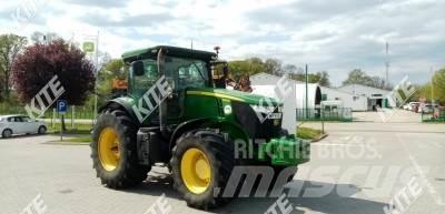 John Deere 7200R 트랙터