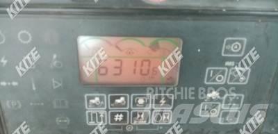 John Deere 8310 트랙터