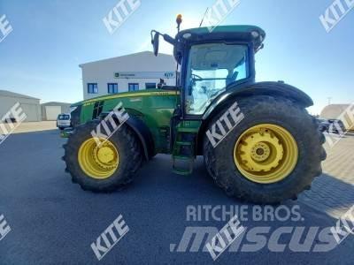 John Deere 8335R 트랙터