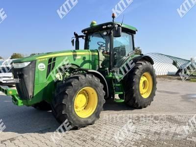 John Deere 8335R 트랙터