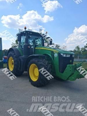 John Deere 8400R 트랙터