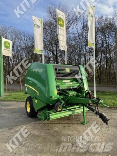 John Deere 960 원형 곤포기