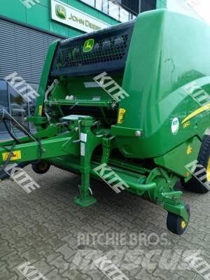 John Deere 960 원형 곤포기