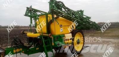 John Deere M740/27M 견인형 분무기