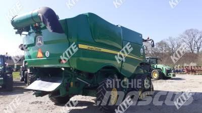 John Deere S680i 4WD 콤바인 수확기