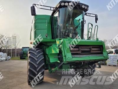 John Deere W650 콤바인 수확기